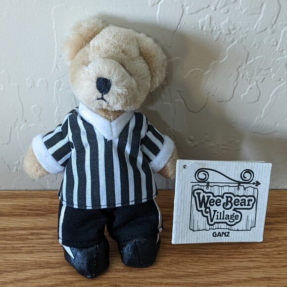 Vintage: Cleats Ganz Wee Bear Village - Picture 1 of 3